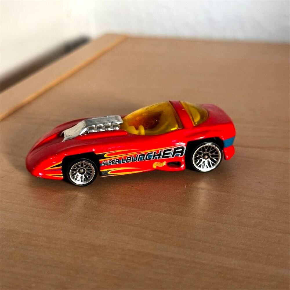 Vintage 90s Hot Wheels Silhouette II Red Super Launcher Diecast Car 1/64 1993